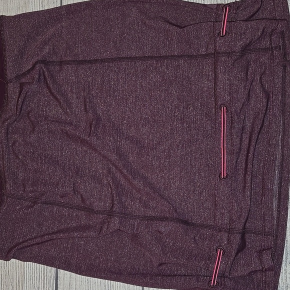 Lululemon Women's Hustle & Bustle Tank Top w/ Drawstring Waistband Purple Size 4 - Picture 4 of 8